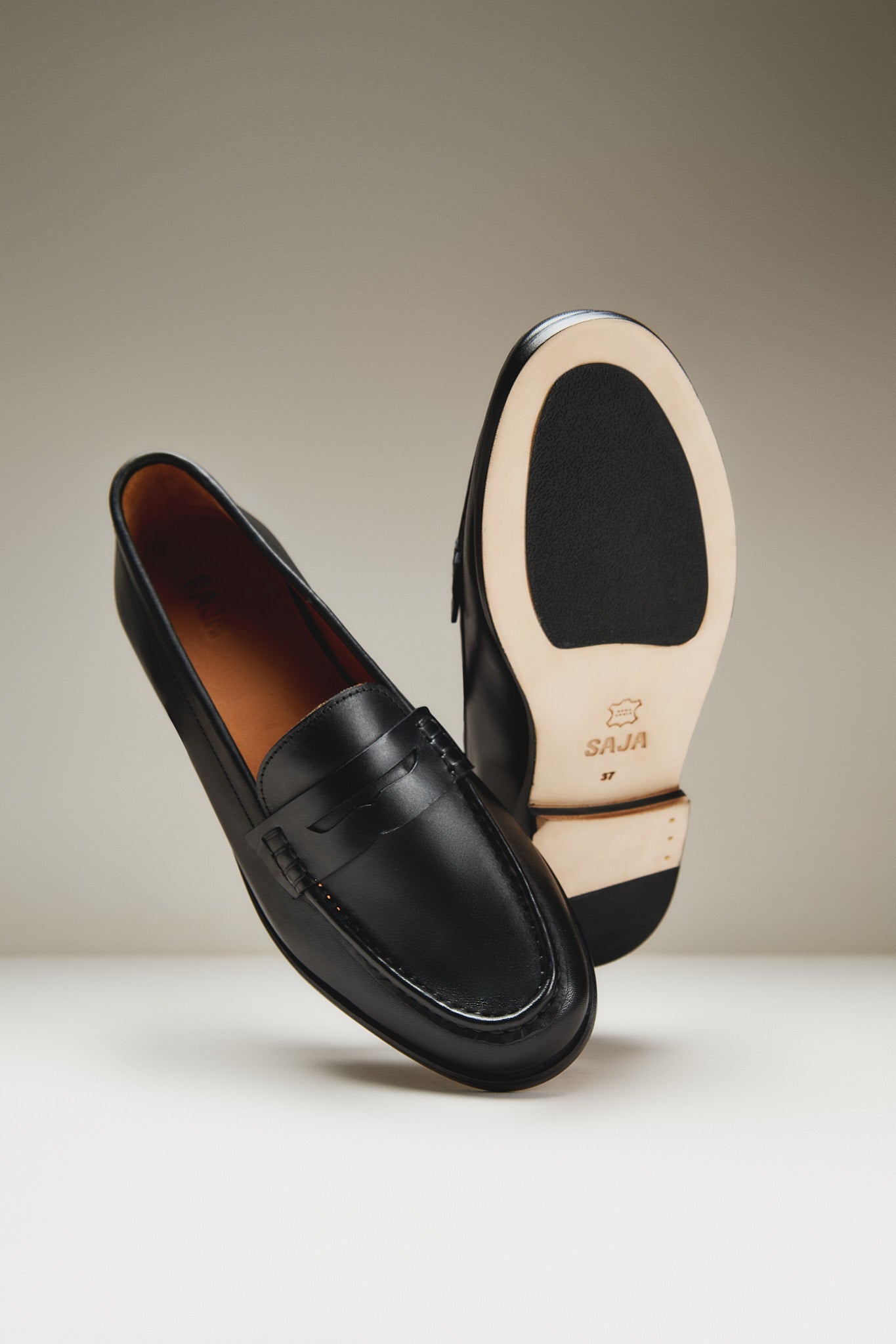 Penny Loafers - Black