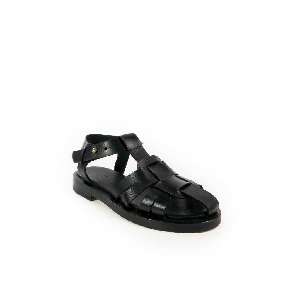 Buy Carlton London Men Black Fisherman Sandals - Sandals for Men 20352644 |  Myntra